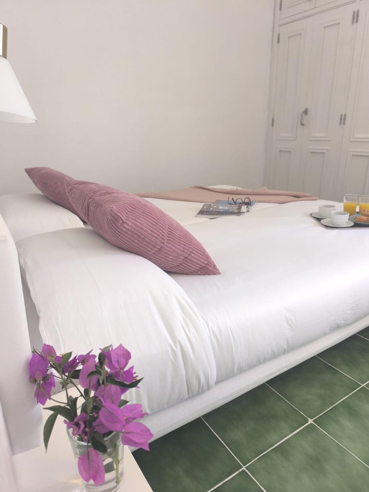 Bungalow Retama Tias Bagian luar foto